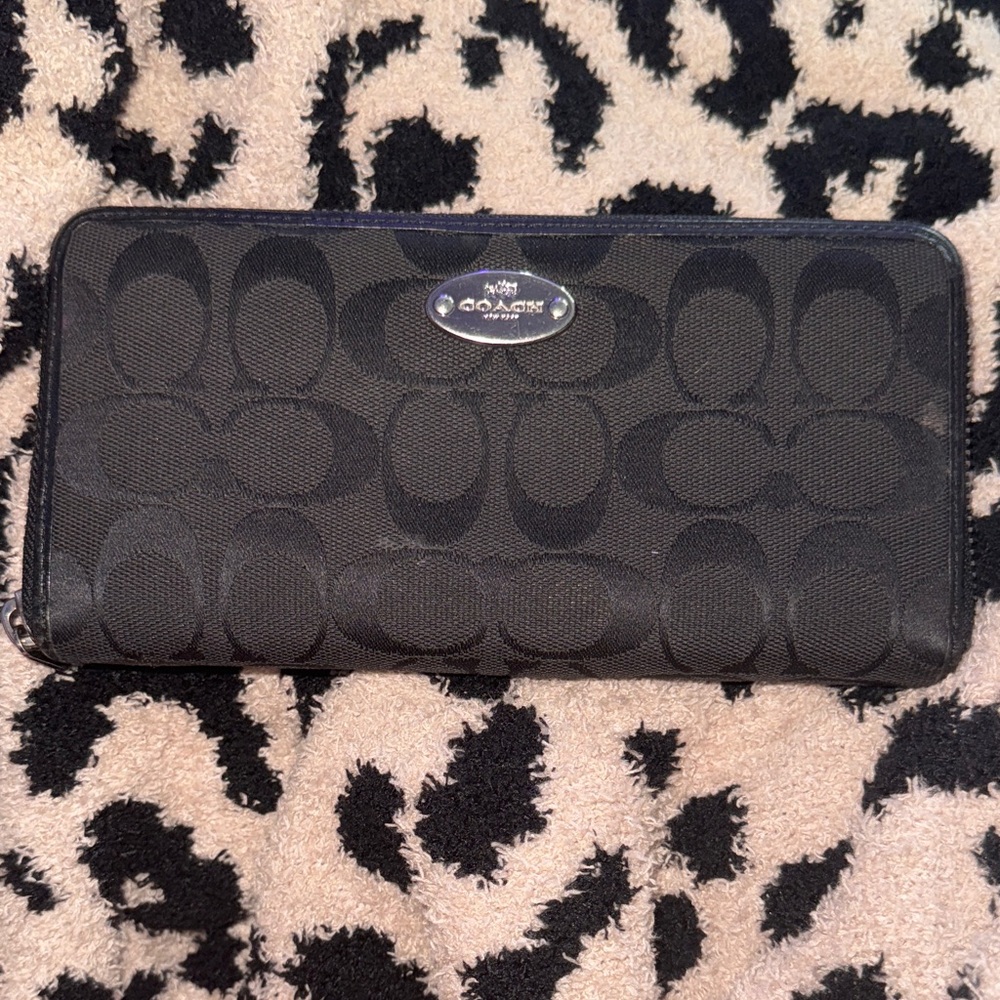 Coach Black Signature Zip Wallet